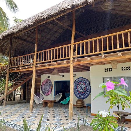 PlayaJaguar Cabaña de playa Monitos Exterior foto