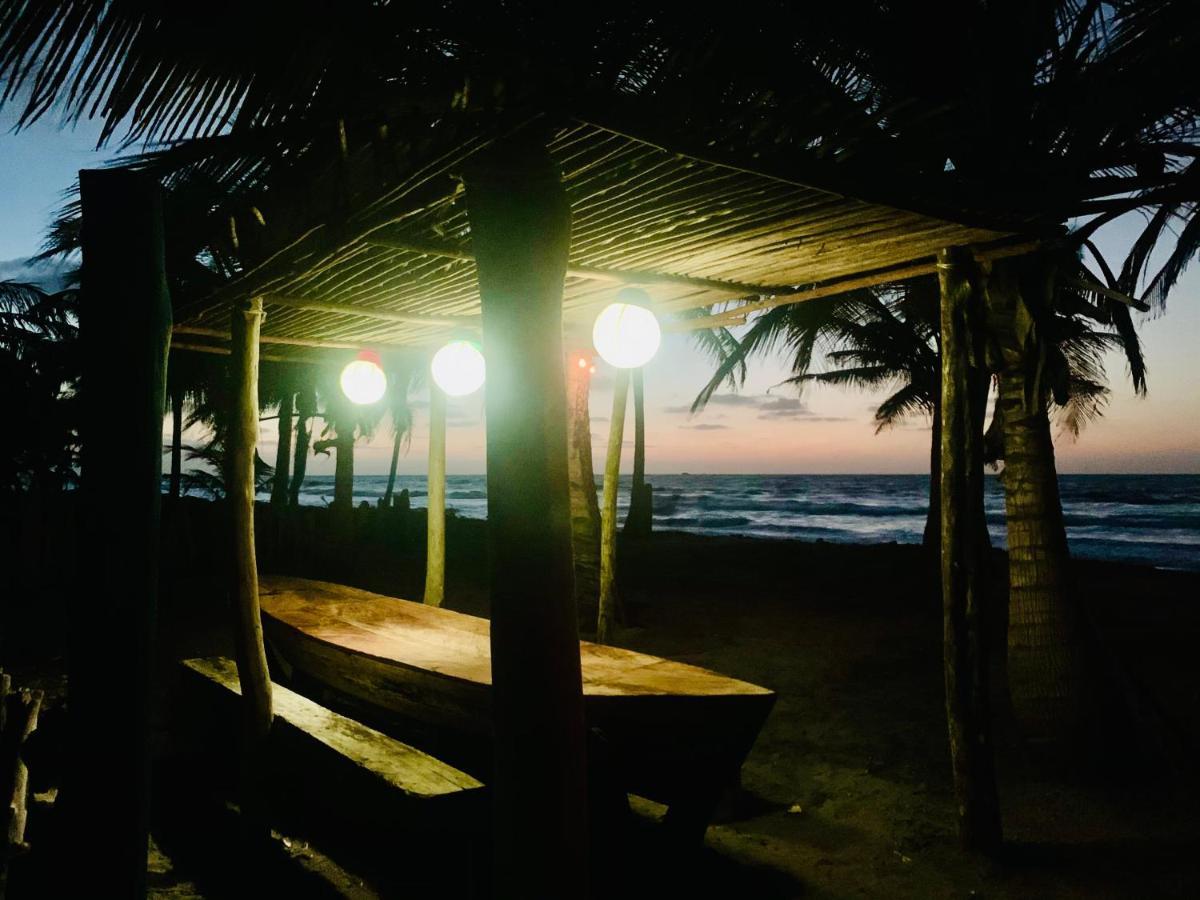 PlayaJaguar Cabaña de playa Monitos Exterior foto